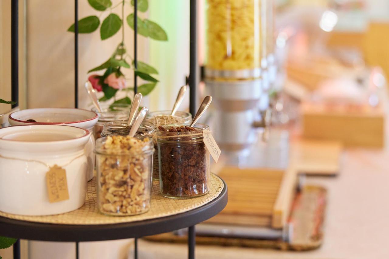 Eco Hotel Ariston Malcesine Buitenkant foto