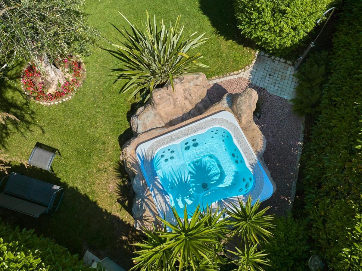 Eco Hotel Ariston Malcesine Buitenkant foto