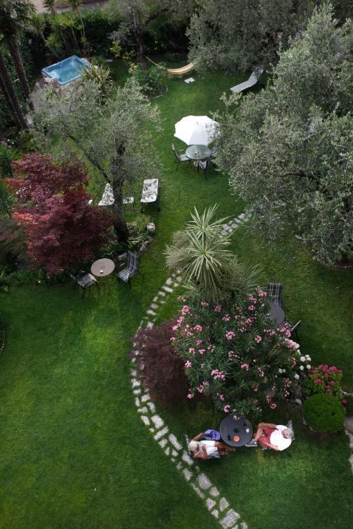 Eco Hotel Ariston Malcesine Buitenkant foto